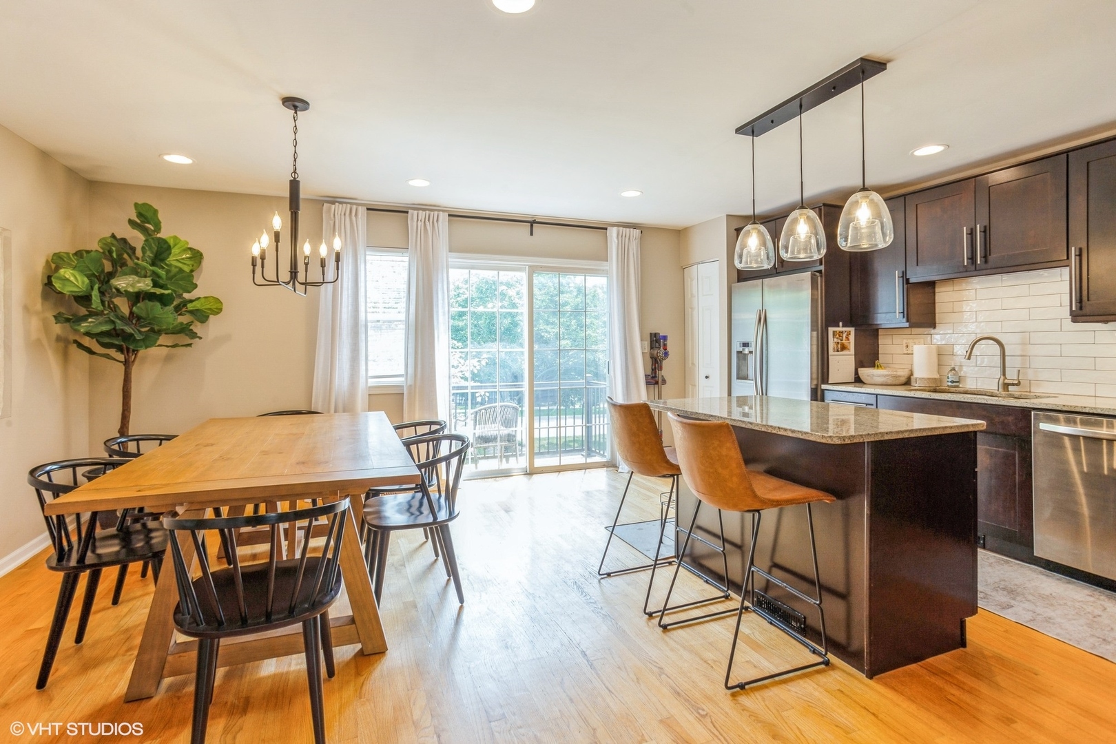 60 E Emma Court, Palatine, IL 60067