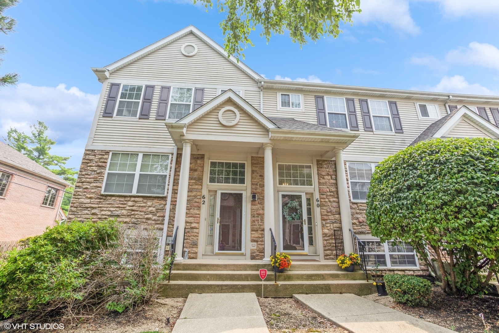 60 E Emma Court, Palatine, IL 60067