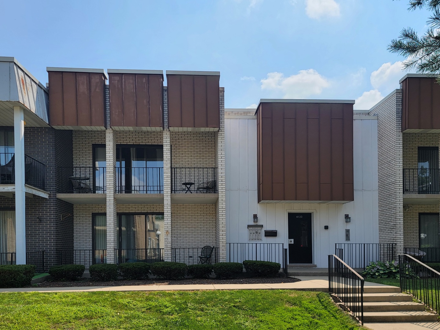 Oak Lawn, IL 60453