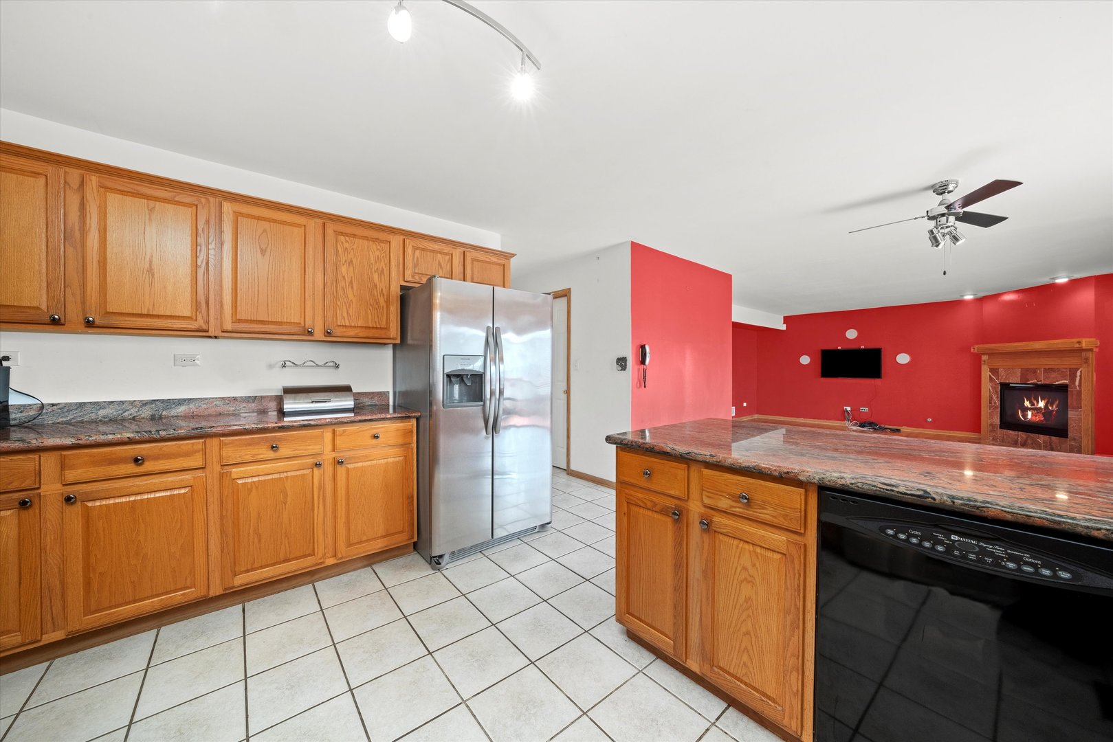 18528 Willow Avenue, Country Club Hills, IL 60478