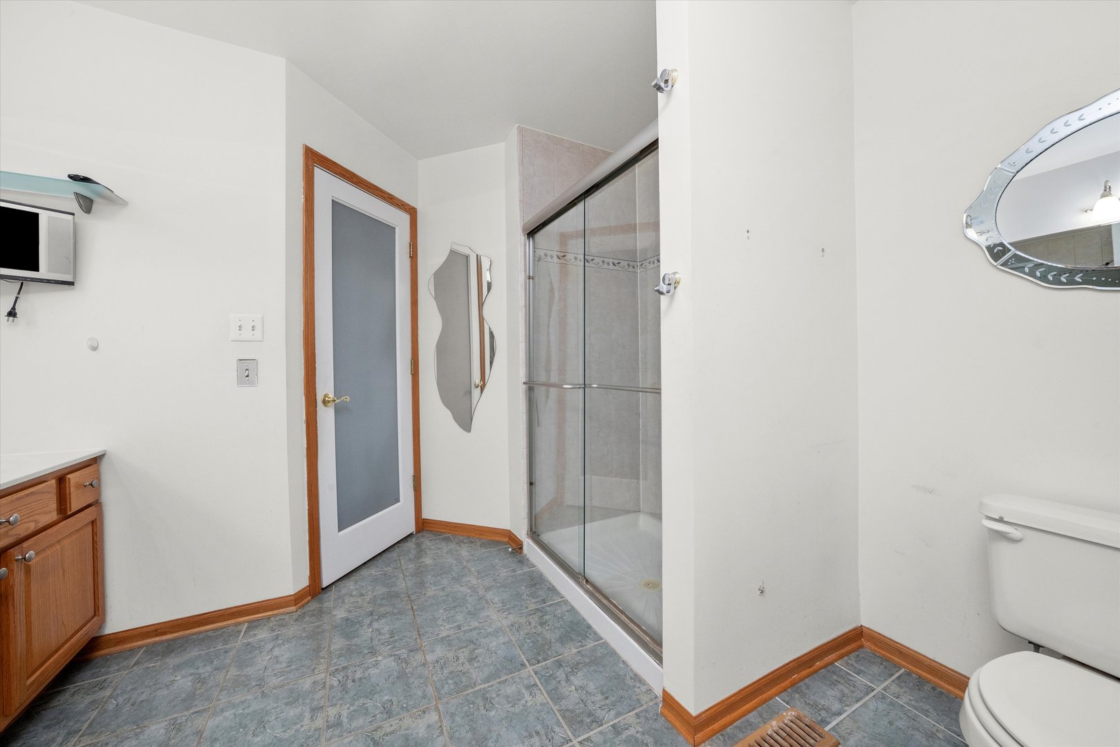 18528 Willow Avenue, Country Club Hills, IL 60478