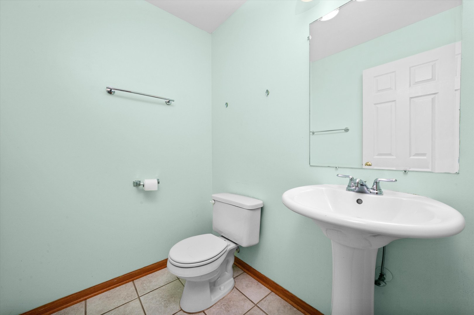 18528 Willow Avenue, Country Club Hills, IL 60478