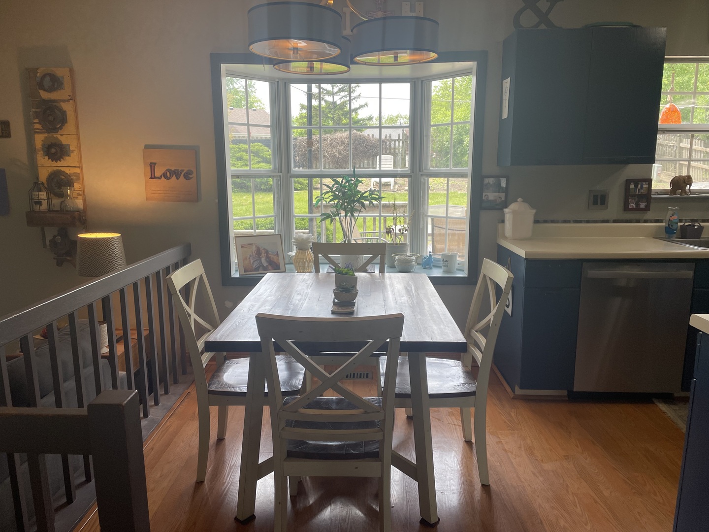 30W071 Kensington Drive, Warrenville, IL 60555