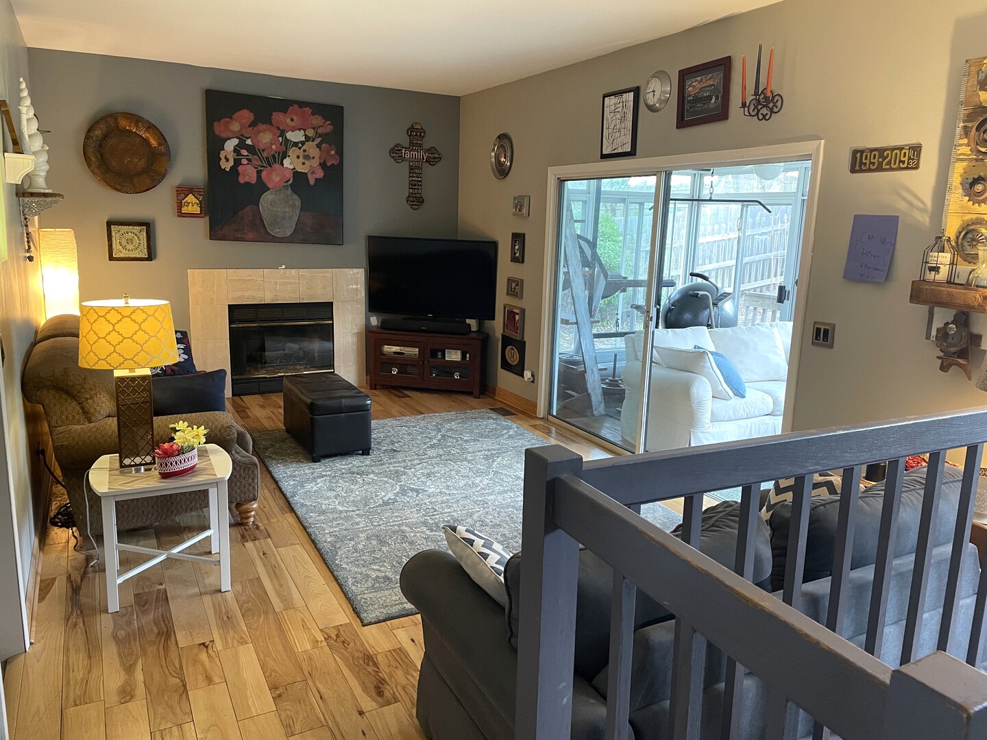 30W071 Kensington Drive, Warrenville, IL 60555