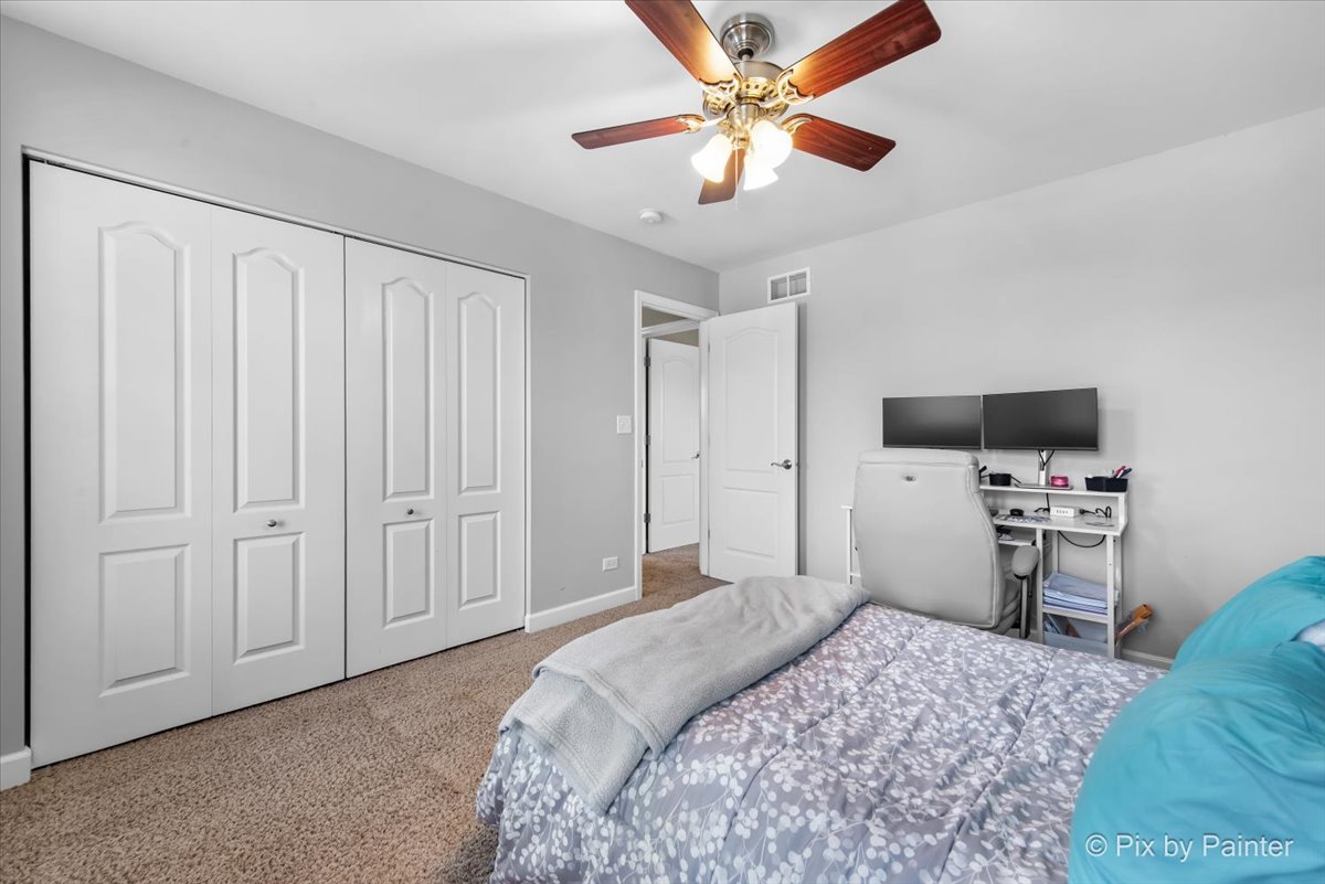 4106 Weaver Court, Oswego, IL 60543