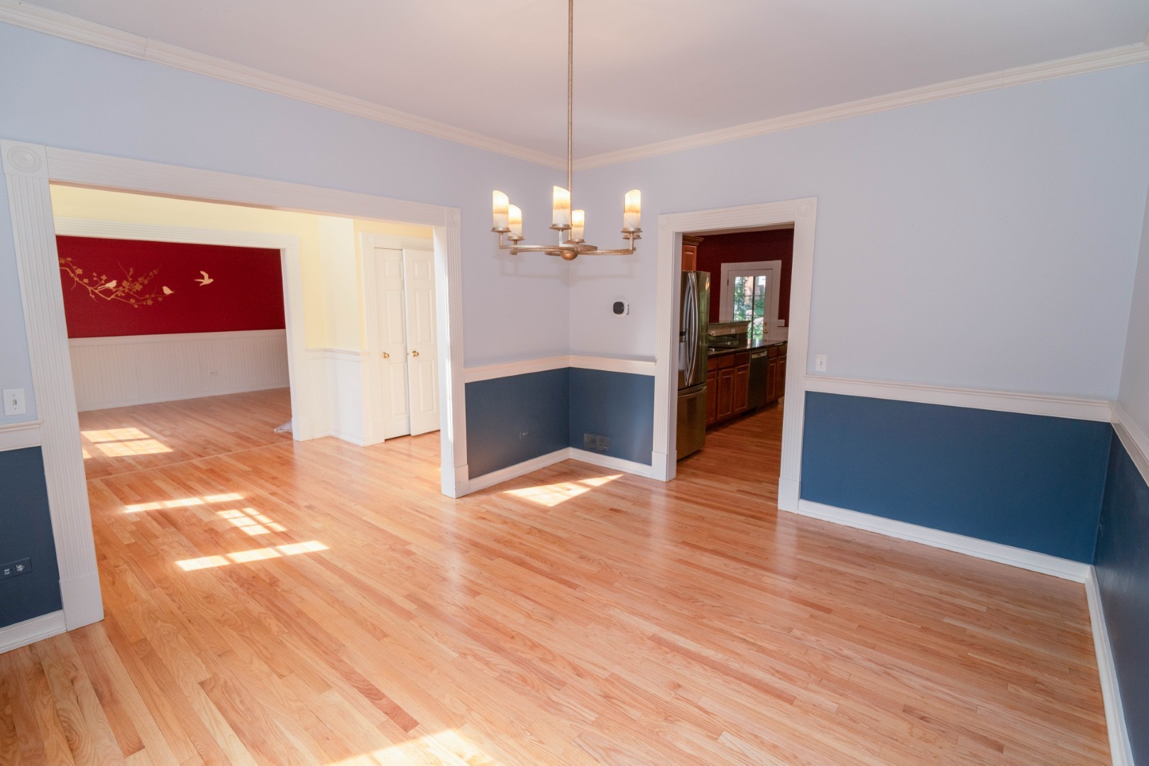 662 Waterbury Avenue, Gurnee, IL 60031