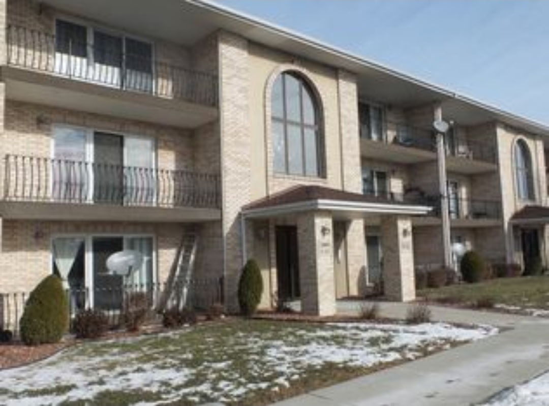 6142 W 63rd Street #3W, Chicago, IL 60638