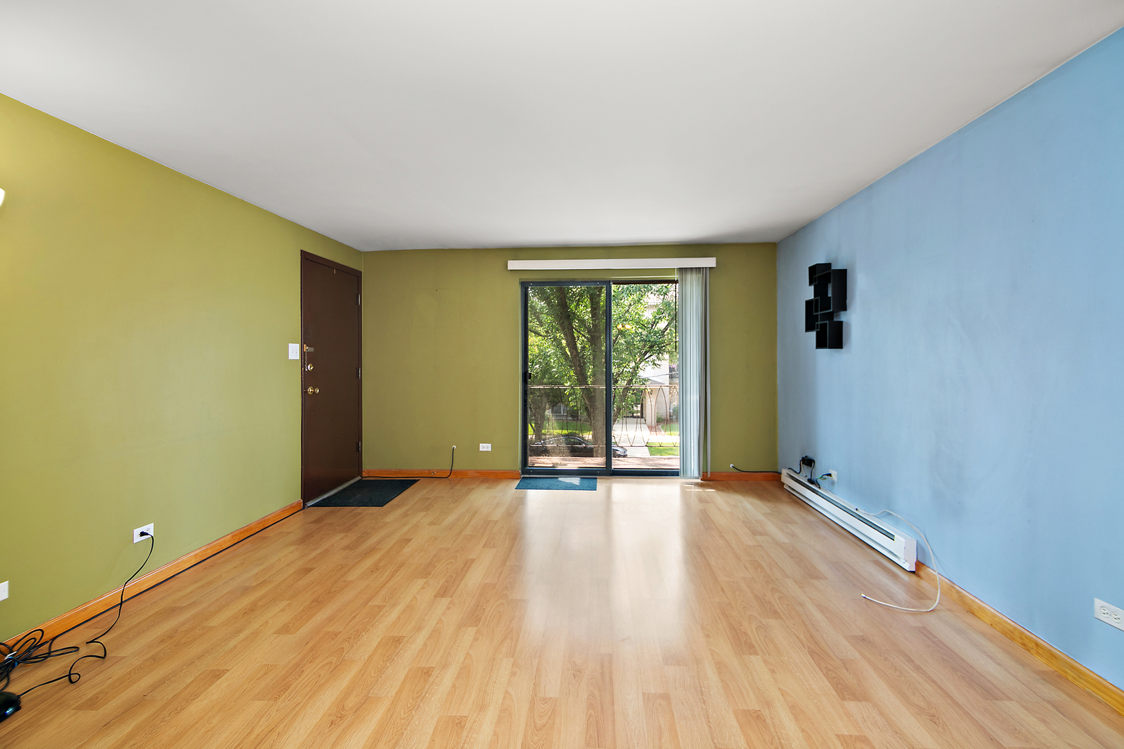 6642 W 64TH Place #2W, Chicago, IL 60638