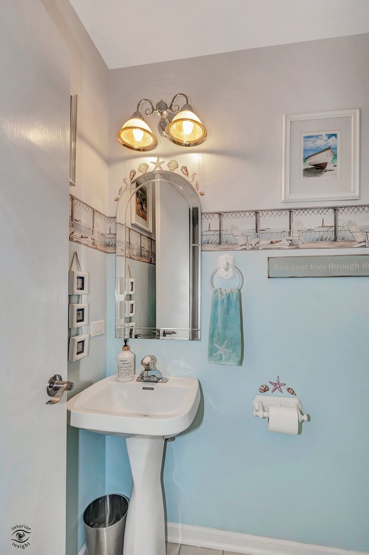 15301 Wilshire Drive, Orland Park, IL 60462