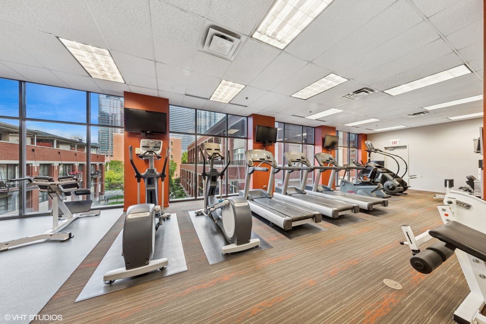 330 N Jefferson Street #602, Chicago, IL 60661