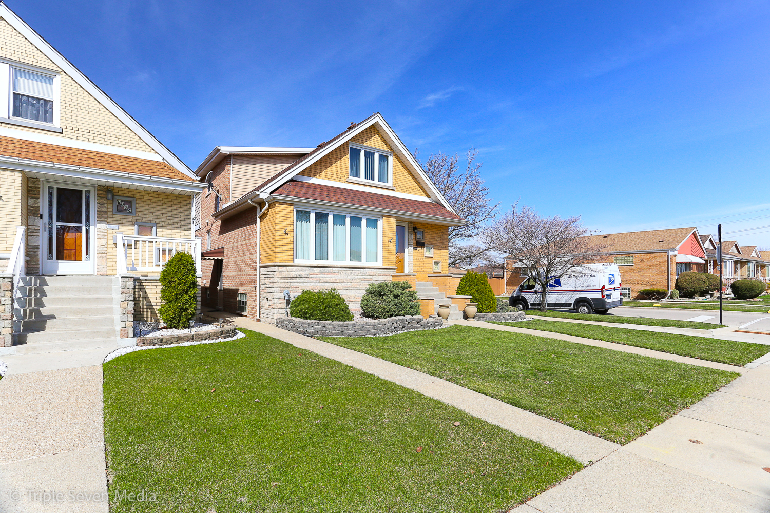 6000 S Nashville Avenue, Chicago, IL 60638