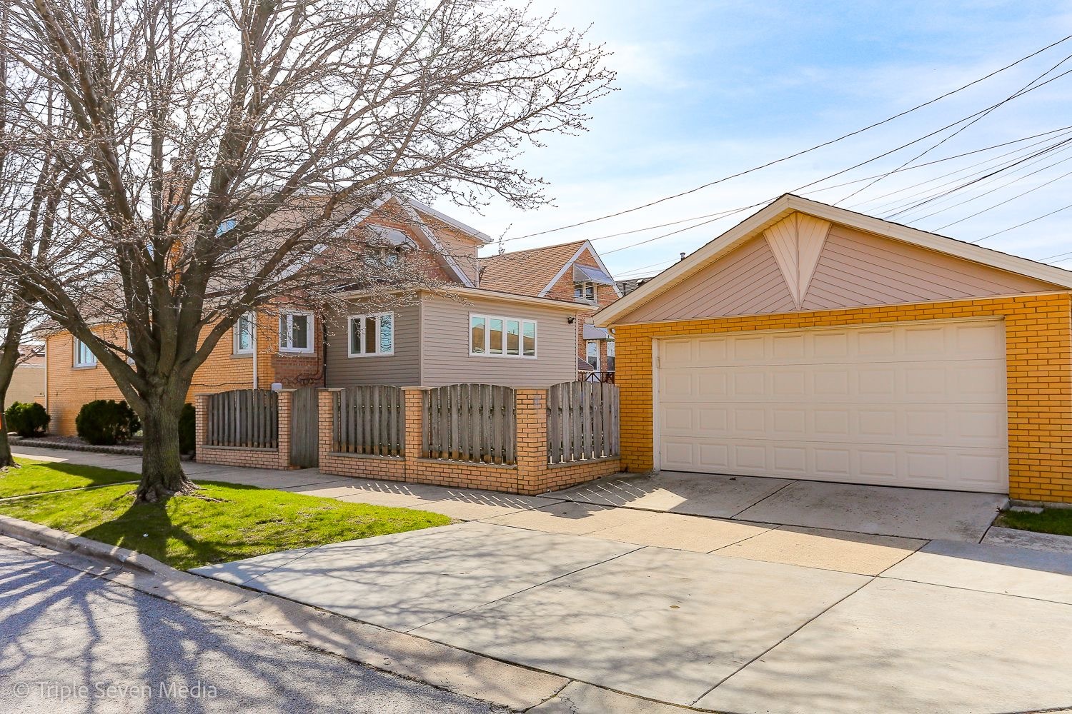 6000 S Nashville Avenue, Chicago, IL 60638
