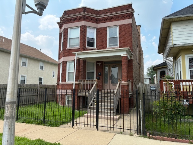 1024 N Lawler Avenue, Chicago, IL 60651