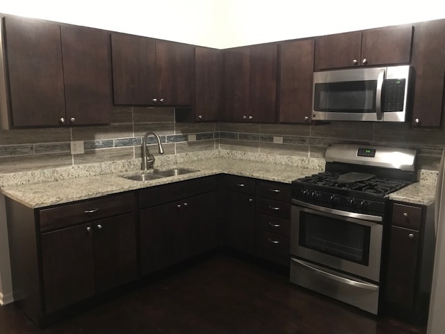 1024 N Lawler Avenue, Chicago, IL 60651
