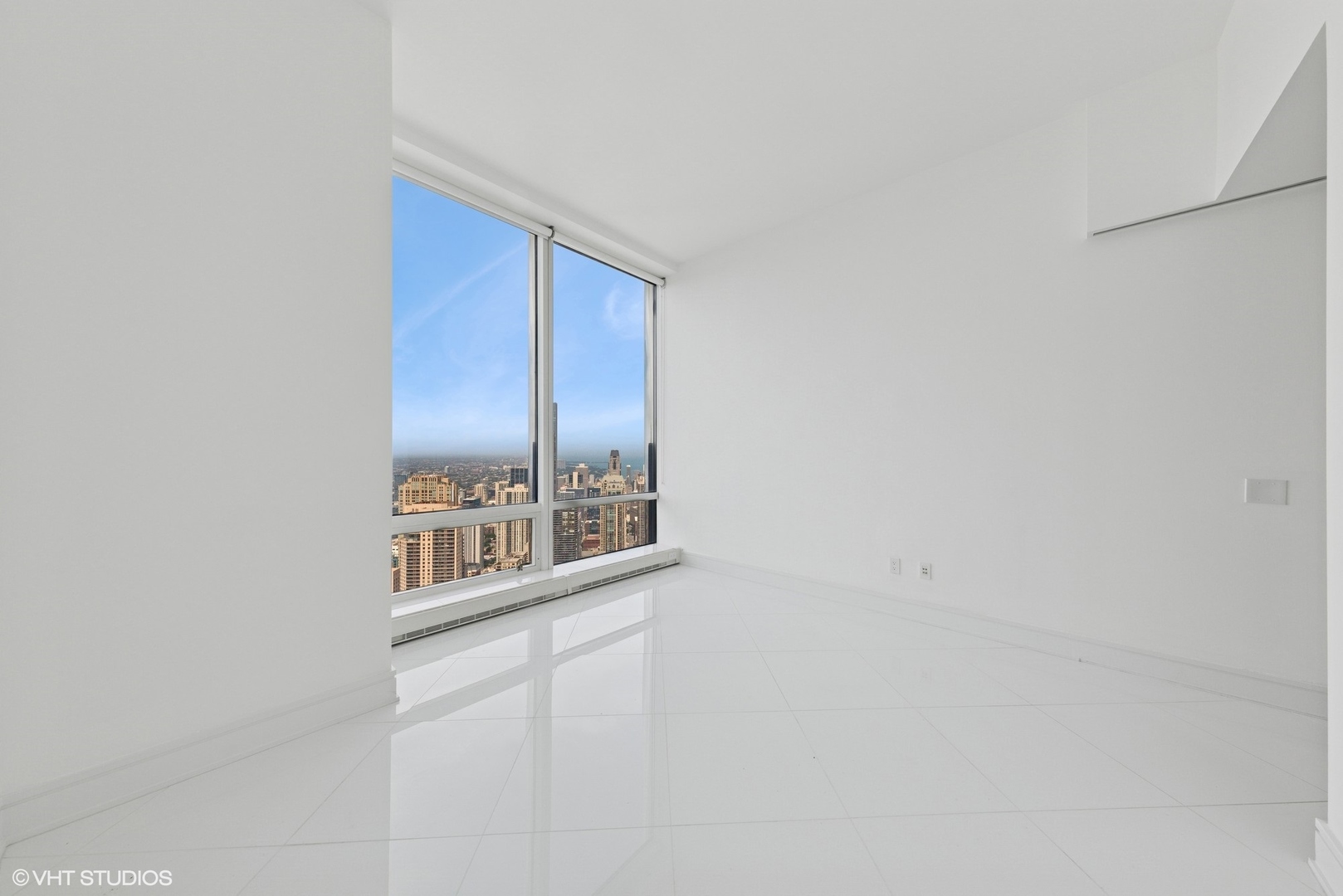 401 N Wabash Avenue #51C, Chicago, IL 60611