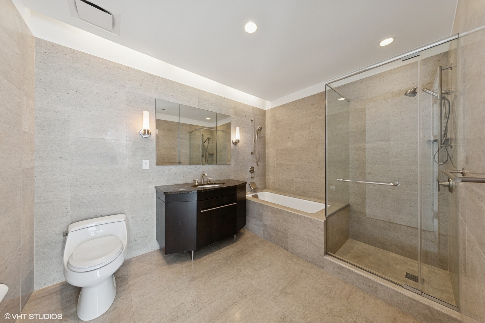 401 N Wabash Avenue #51C, Chicago, IL 60611