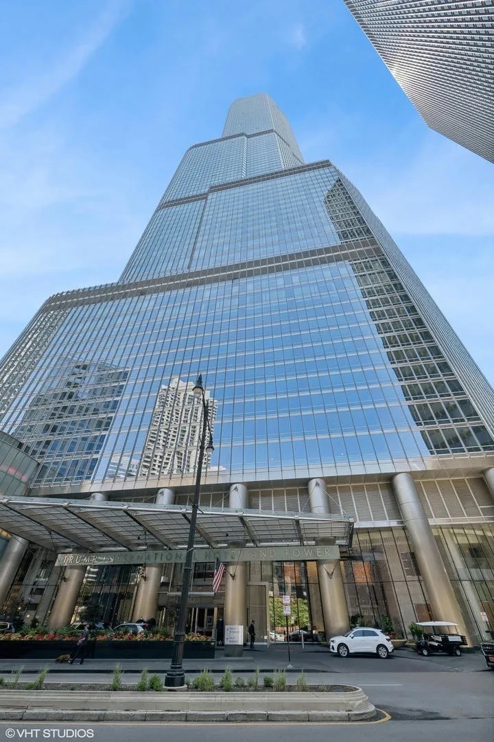 401 N Wabash Avenue #51C, Chicago, IL 60611