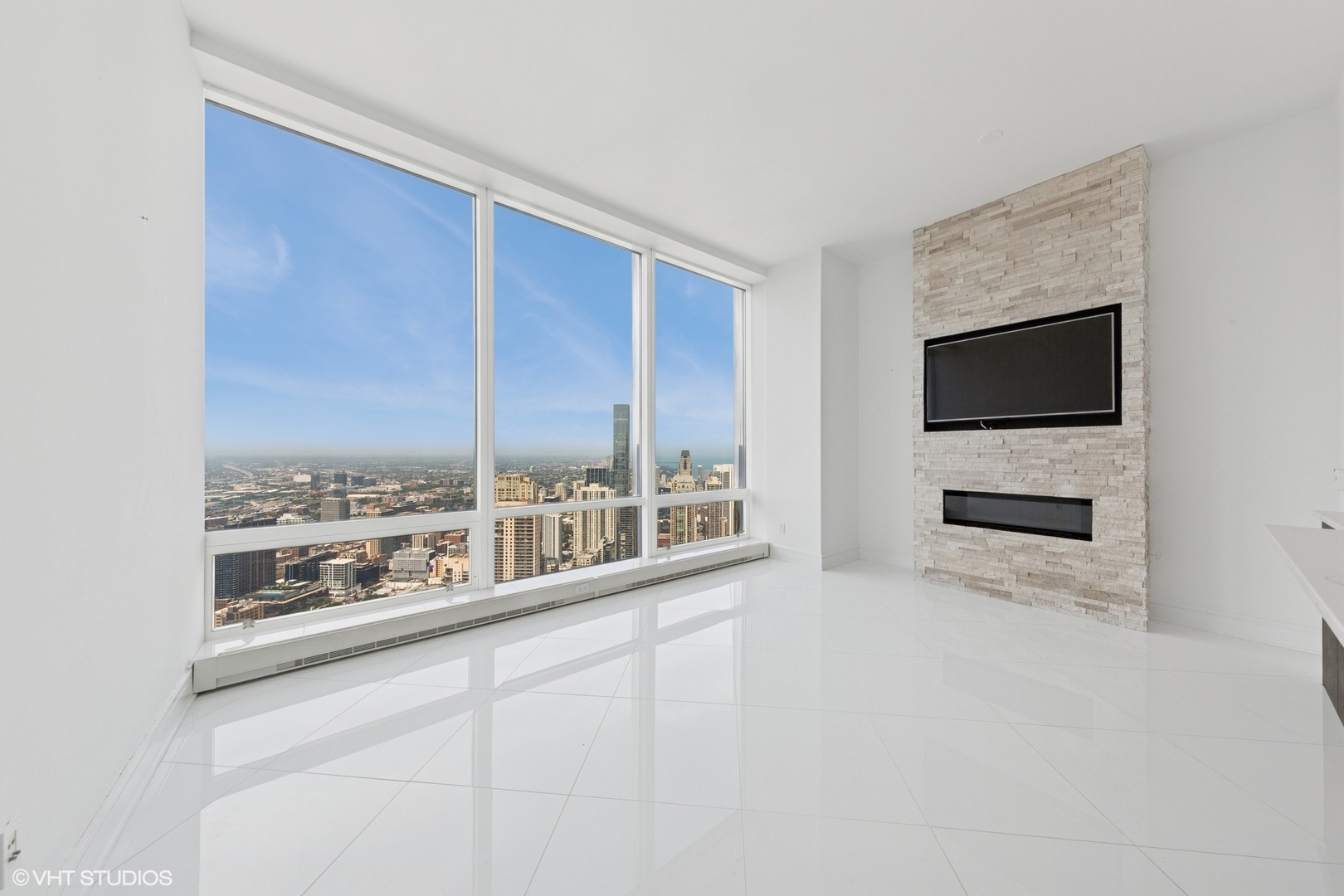 401 N Wabash Avenue #51C, Chicago, IL 60611