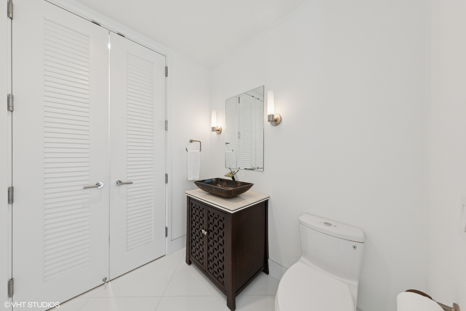 401 N Wabash Avenue #51C, Chicago, IL 60611