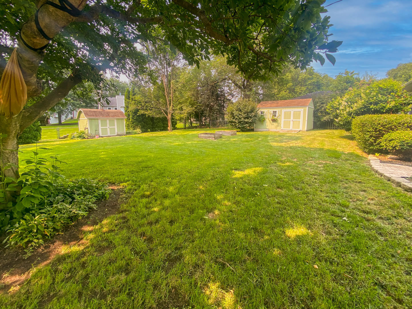 302 Mooseheart Road, North Aurora, IL 60542