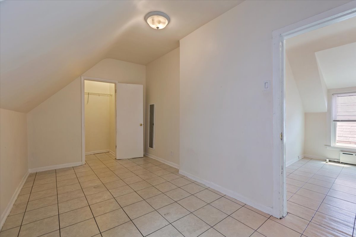 2223 N La Crosse Avenue, Chicago, IL 60639