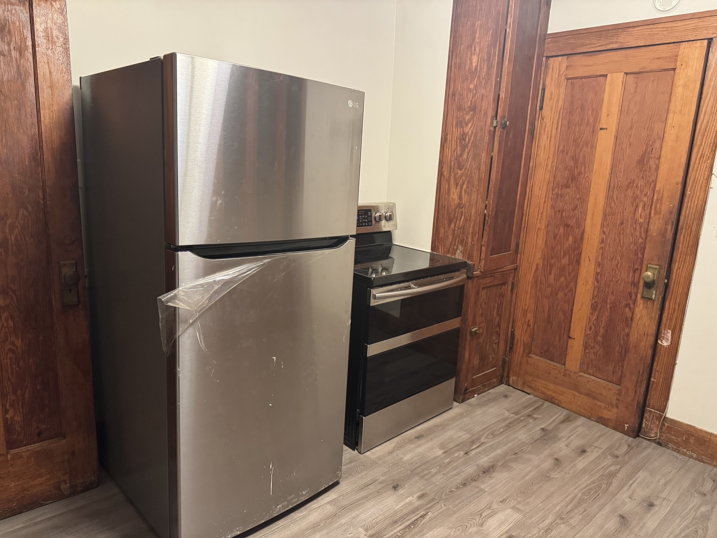 236 S Park Avenue, Waukegan, IL 60085