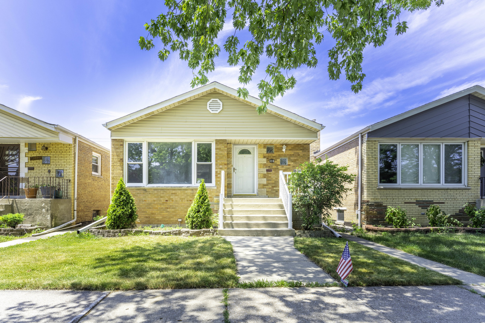 5218 S Normandy Avenue, Chicago, IL 60638