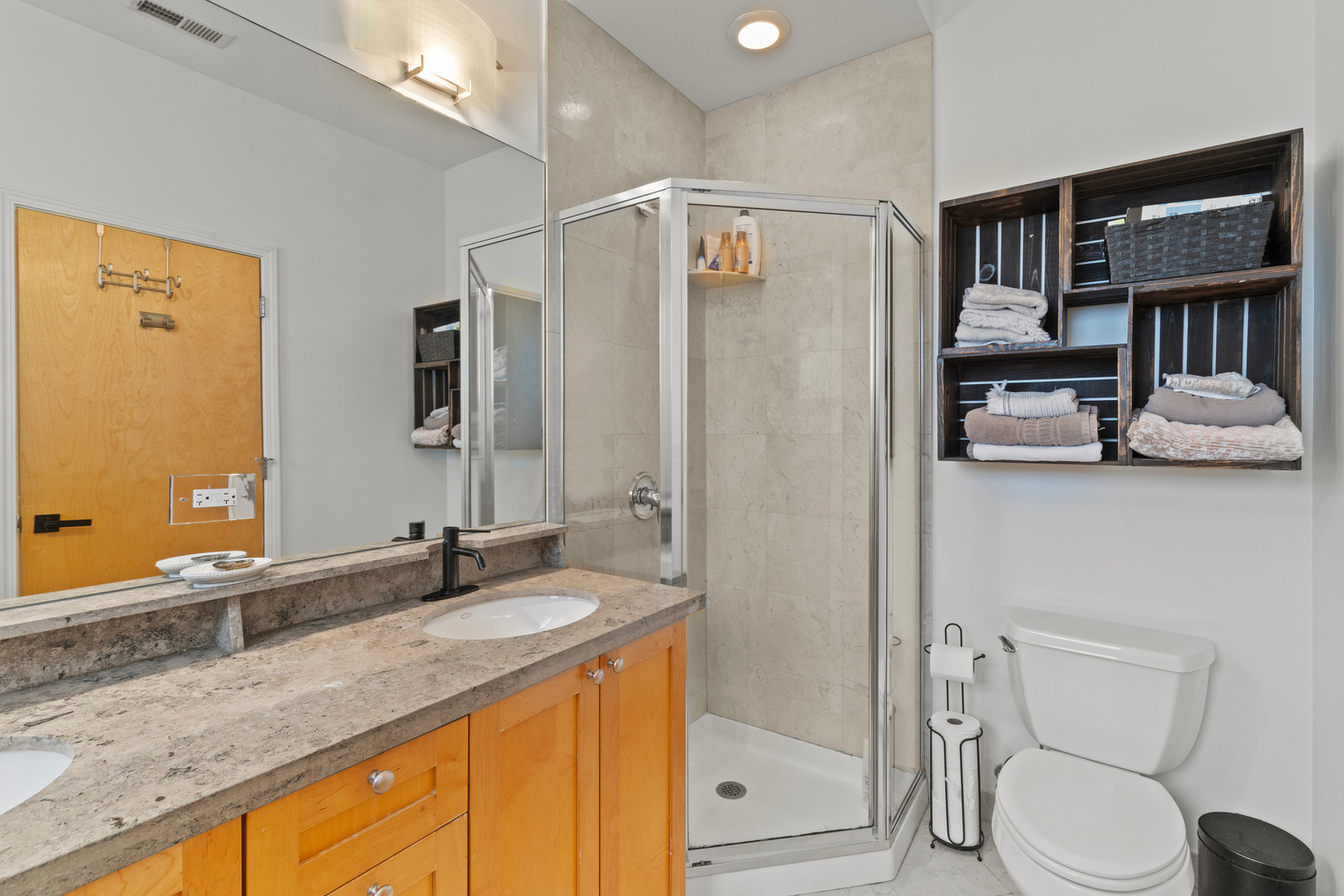 2058 N Western Avenue #403, Chicago, IL 60647