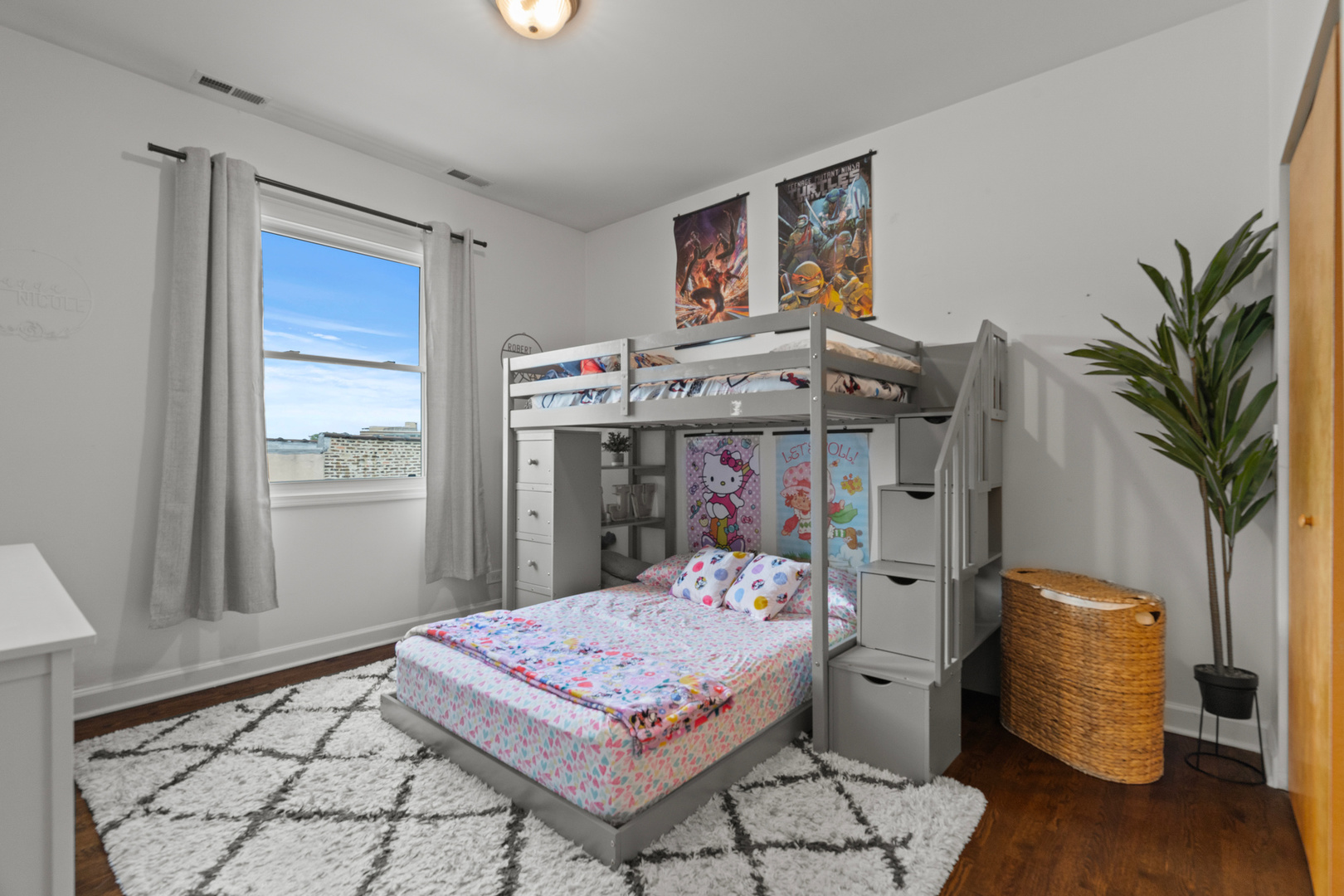 2058 N Western Avenue #403, Chicago, IL 60647