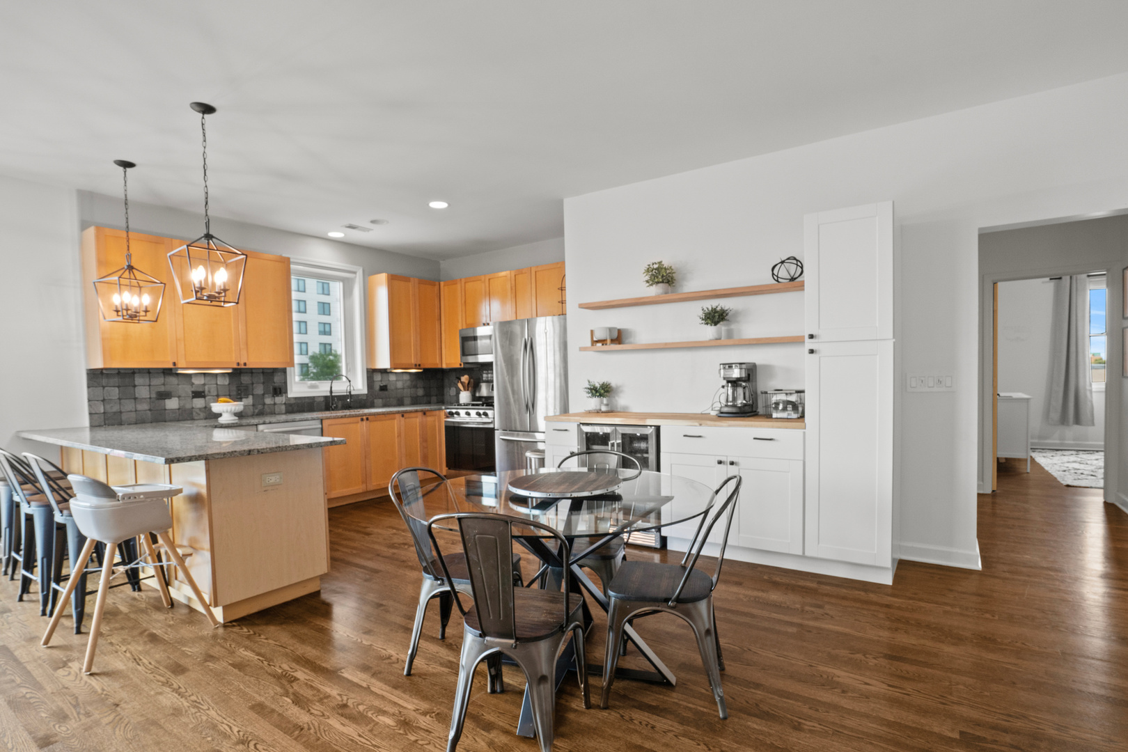 2058 N Western Avenue #403, Chicago, IL 60647
