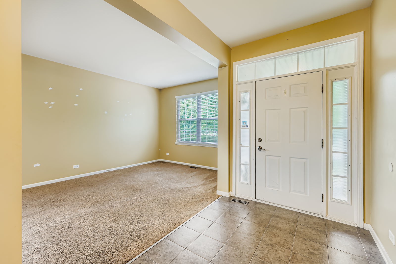 988 Singing Hills Drive, Volo, IL 60073