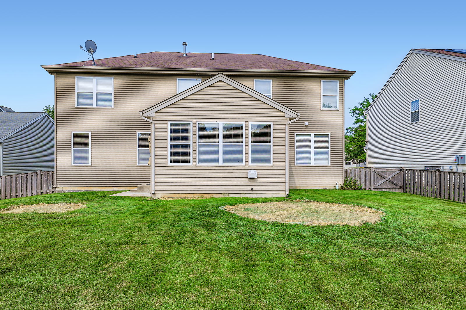 988 Singing Hills Drive, Volo, IL 60073