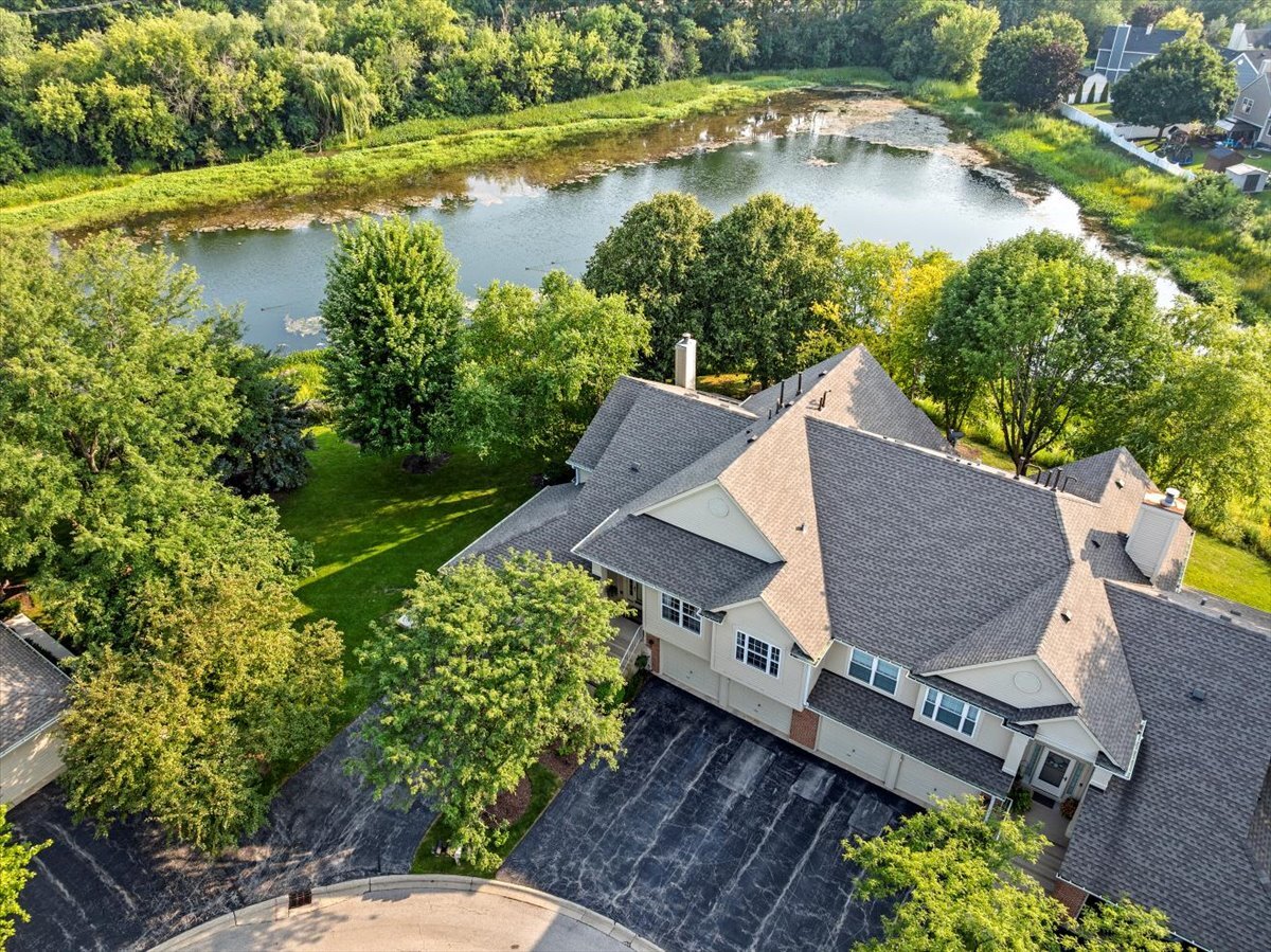 1636 Columbia Circle #2, Bartlett, IL 60103