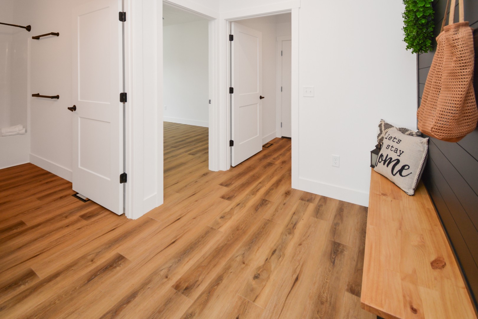 317 Waterford Estates Drive, Bloomington, IL 61704