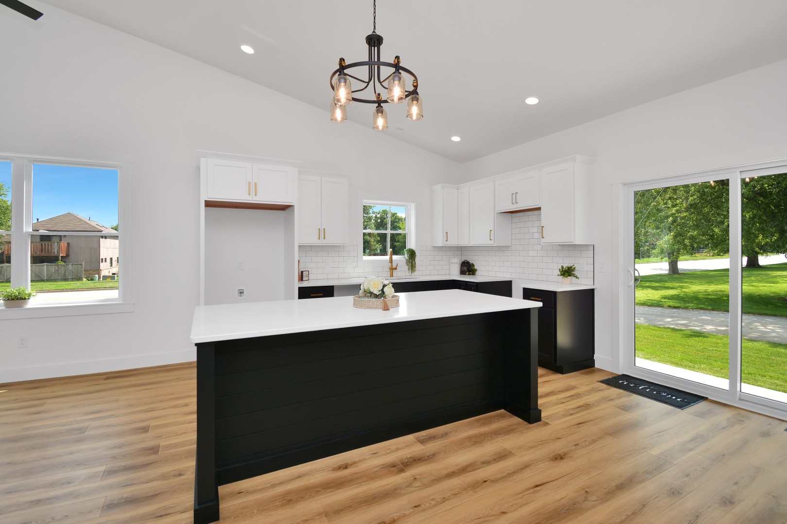 317 Waterford Estates Drive, Bloomington, IL 61704