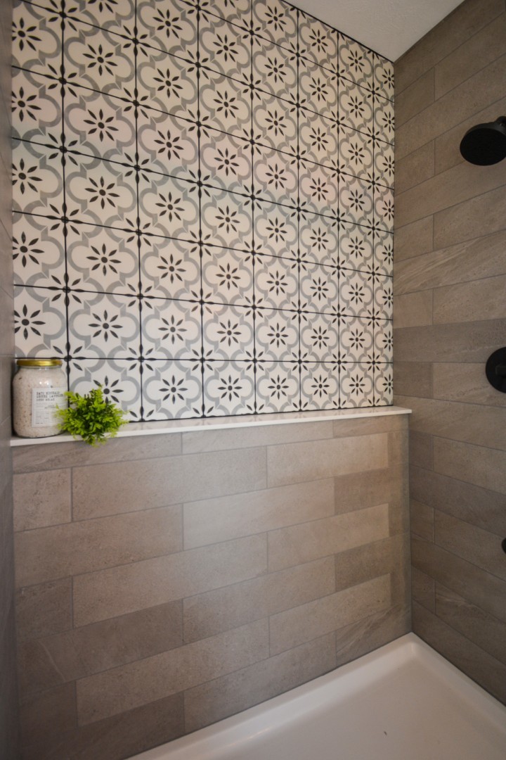 317 Waterford Estates Drive, Bloomington, IL 61704