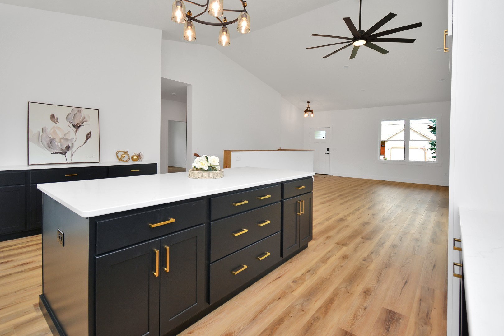 317 Waterford Estates Drive, Bloomington, IL 61704