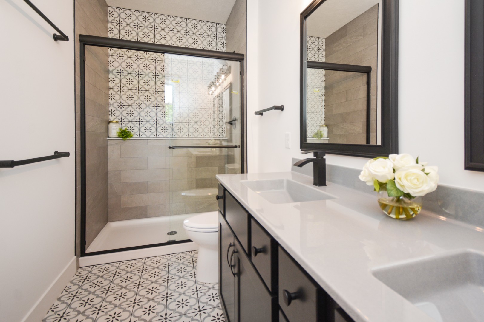 317 Waterford Estates Drive, Bloomington, IL 61704