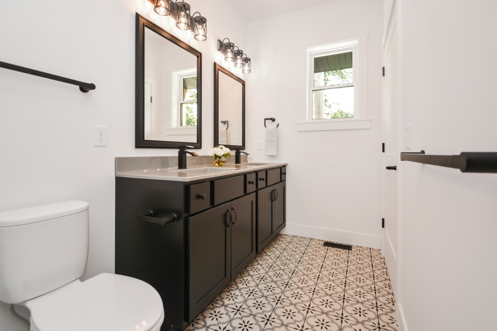 317 Waterford Estates Drive, Bloomington, IL 61704