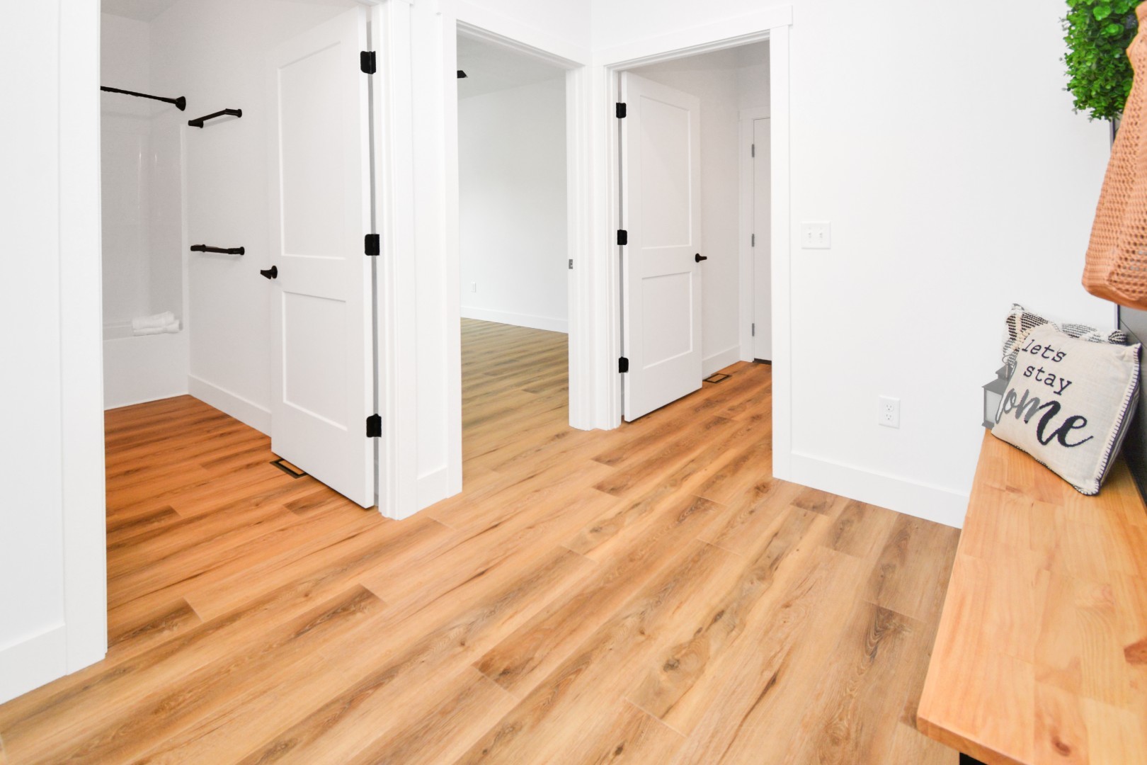 317 Waterford Estates Drive, Bloomington, IL 61704