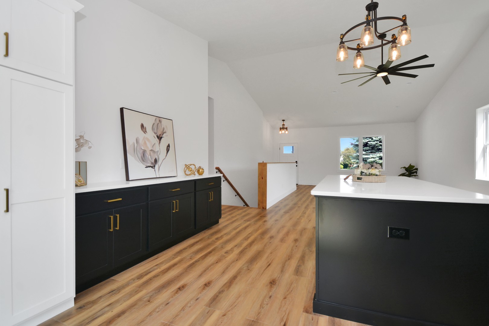 317 Waterford Estates Drive, Bloomington, IL 61704