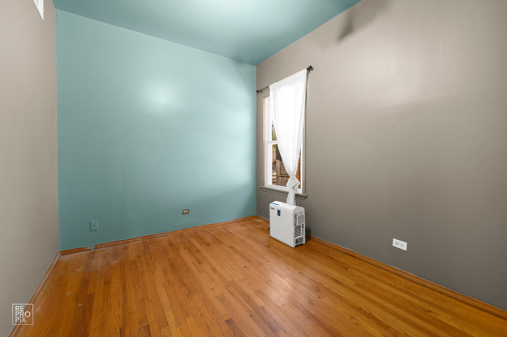 8324 S Morgan Street, Chicago, IL 60620