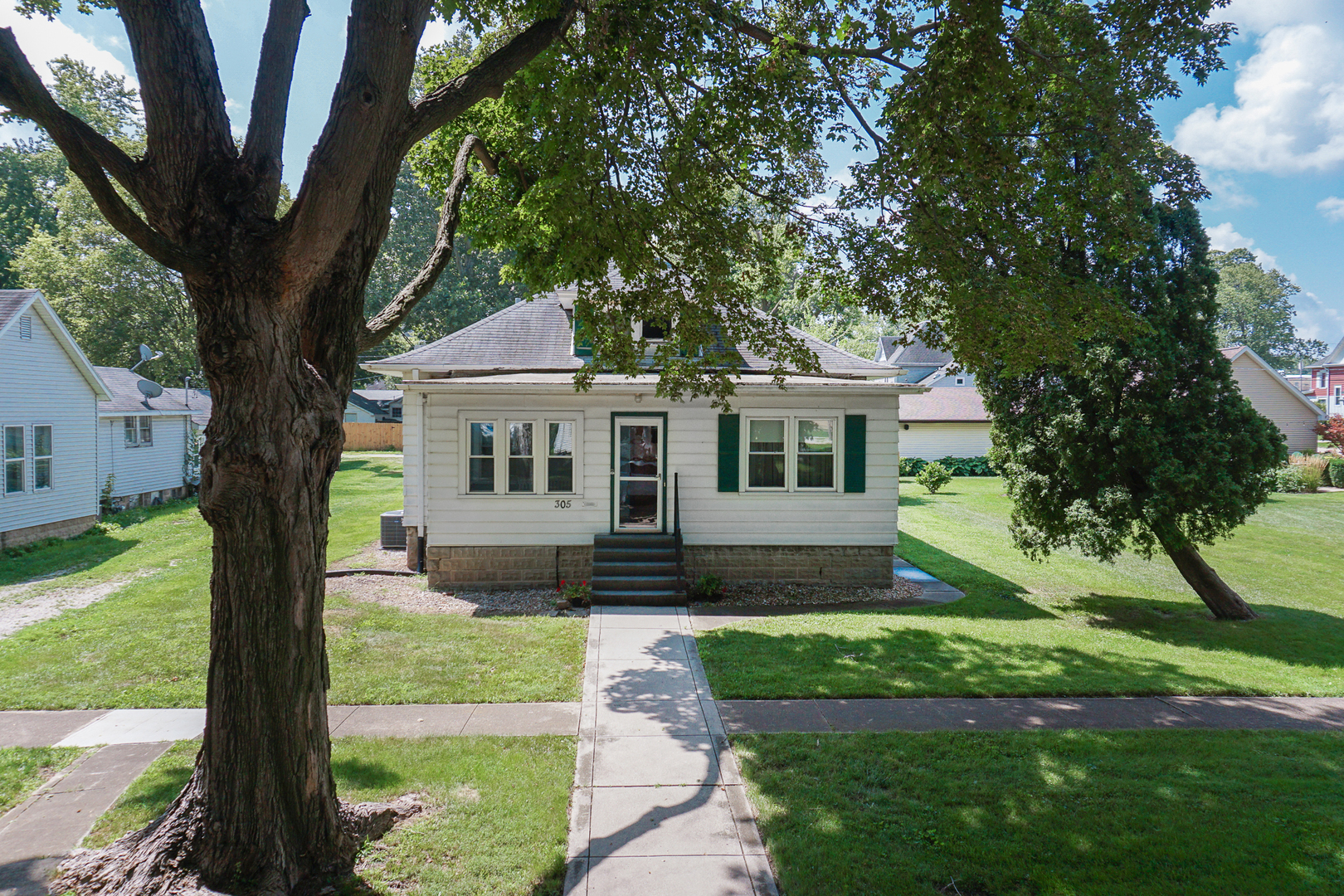 305 E Ash Street, Fairbury, IL 61739
