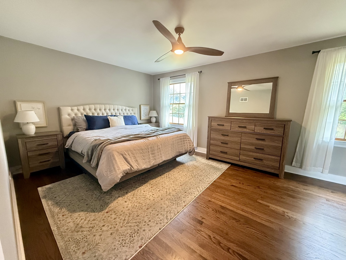 26W281 MENOMINI Drive, Wheaton, IL 60189