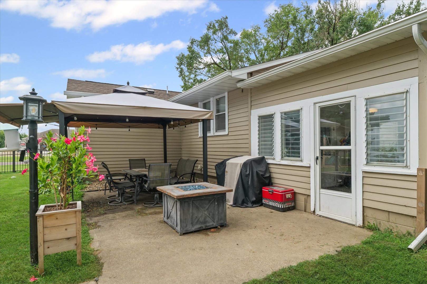 618 S Lott Boulevard, Gibson City, IL 60936