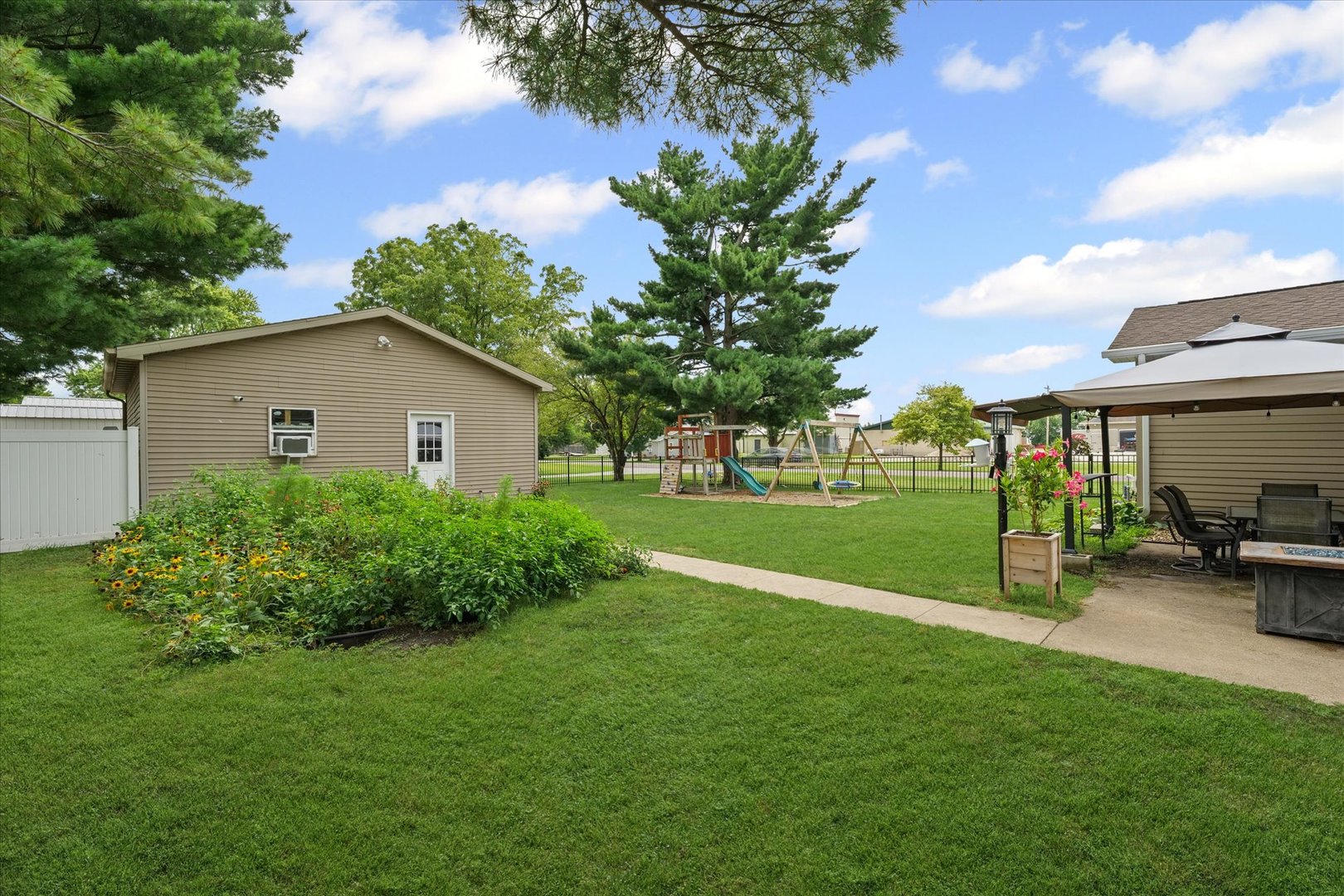 618 S Lott Boulevard, Gibson City, IL 60936