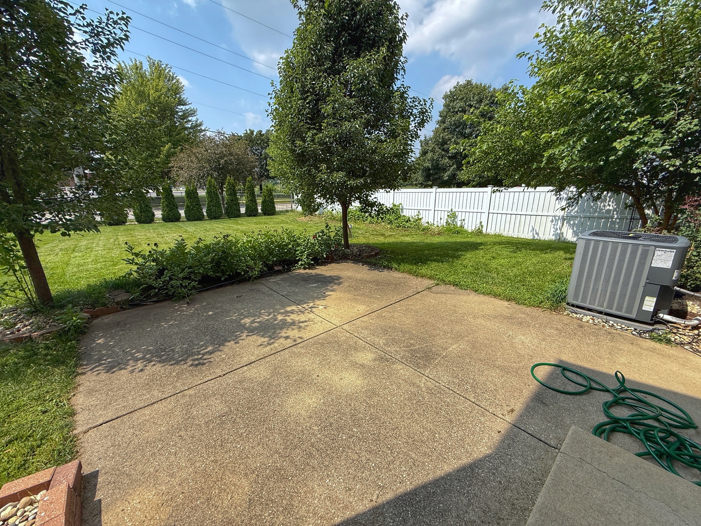 2436 PUTNAM Drive, Naperville, IL 60565