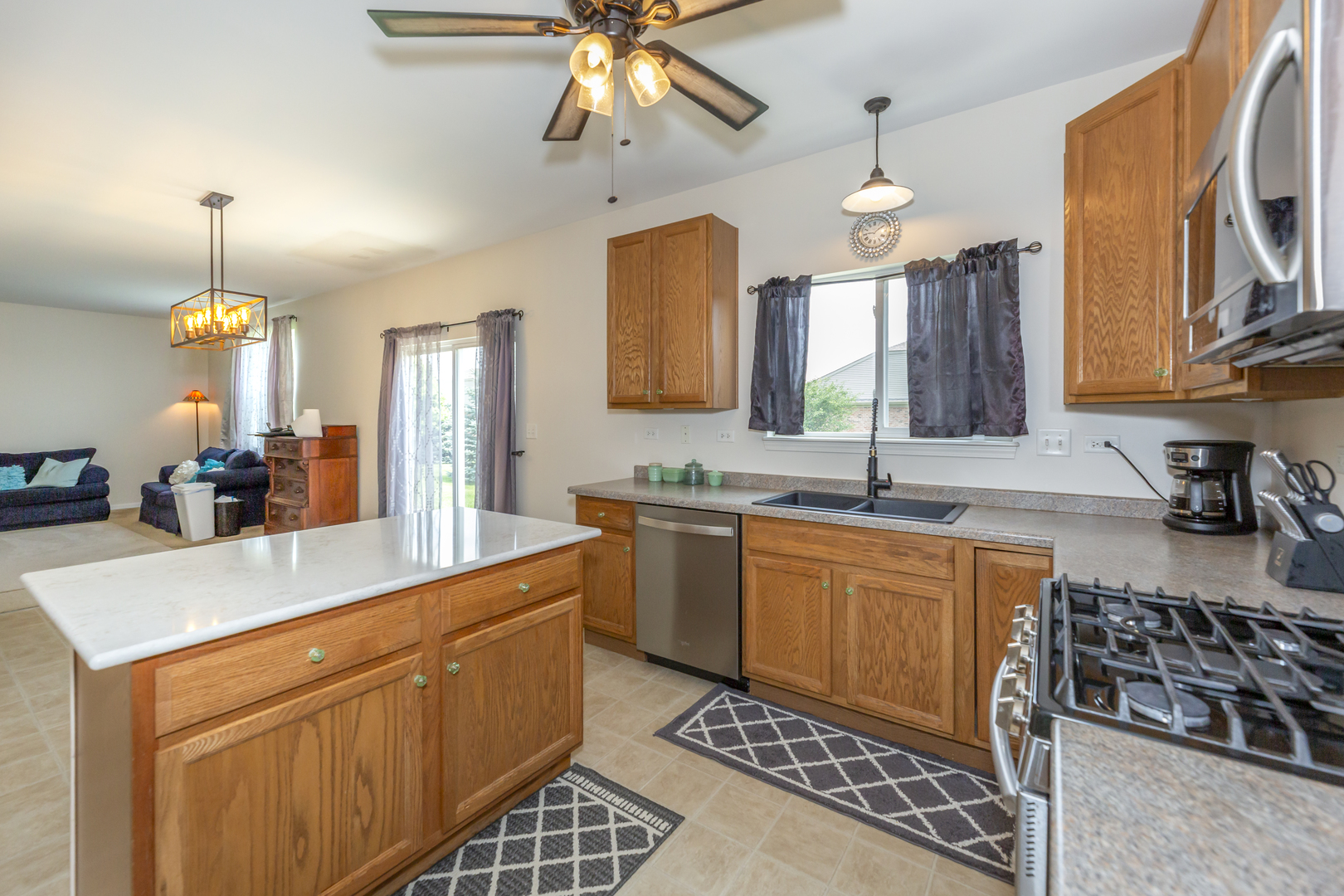 412 Preserve Drive, Genoa, IL 60135