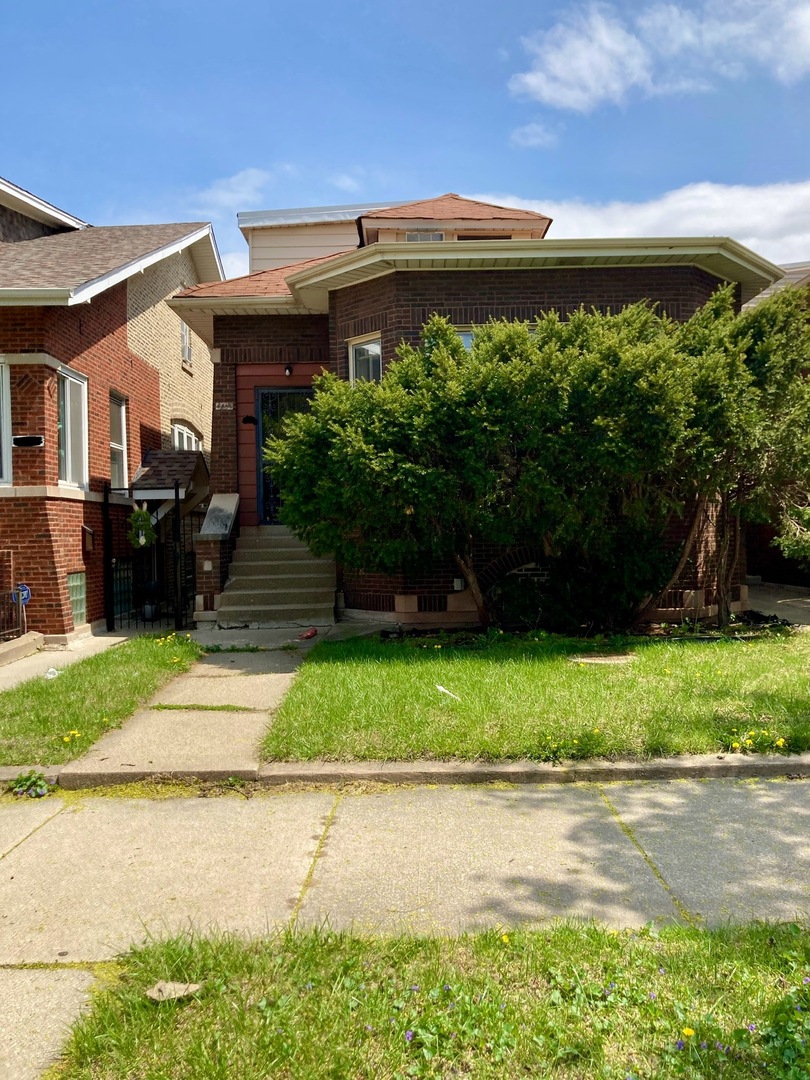 8115 S Rhodes Avenue, Chicago, IL 60619