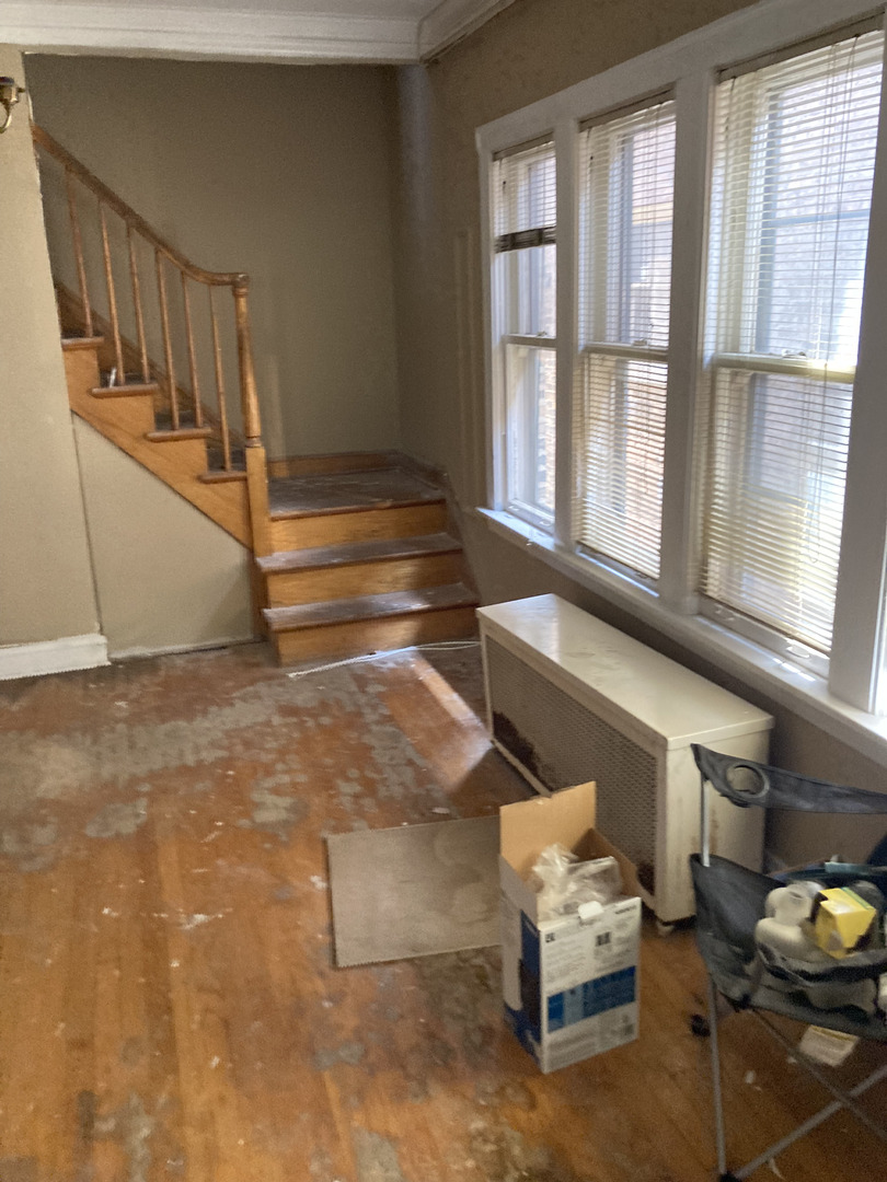 8115 S Rhodes Avenue, Chicago, IL 60619